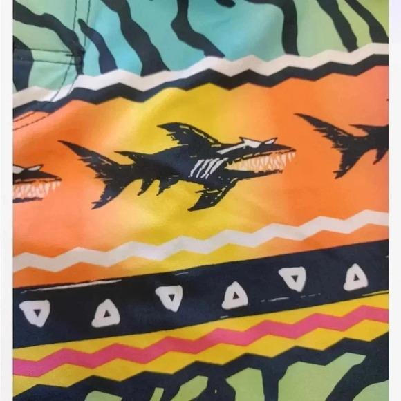 Maui and Sons Shark Multi Coloured Graphic Board Shorts Size Large - Picture 8 of 11